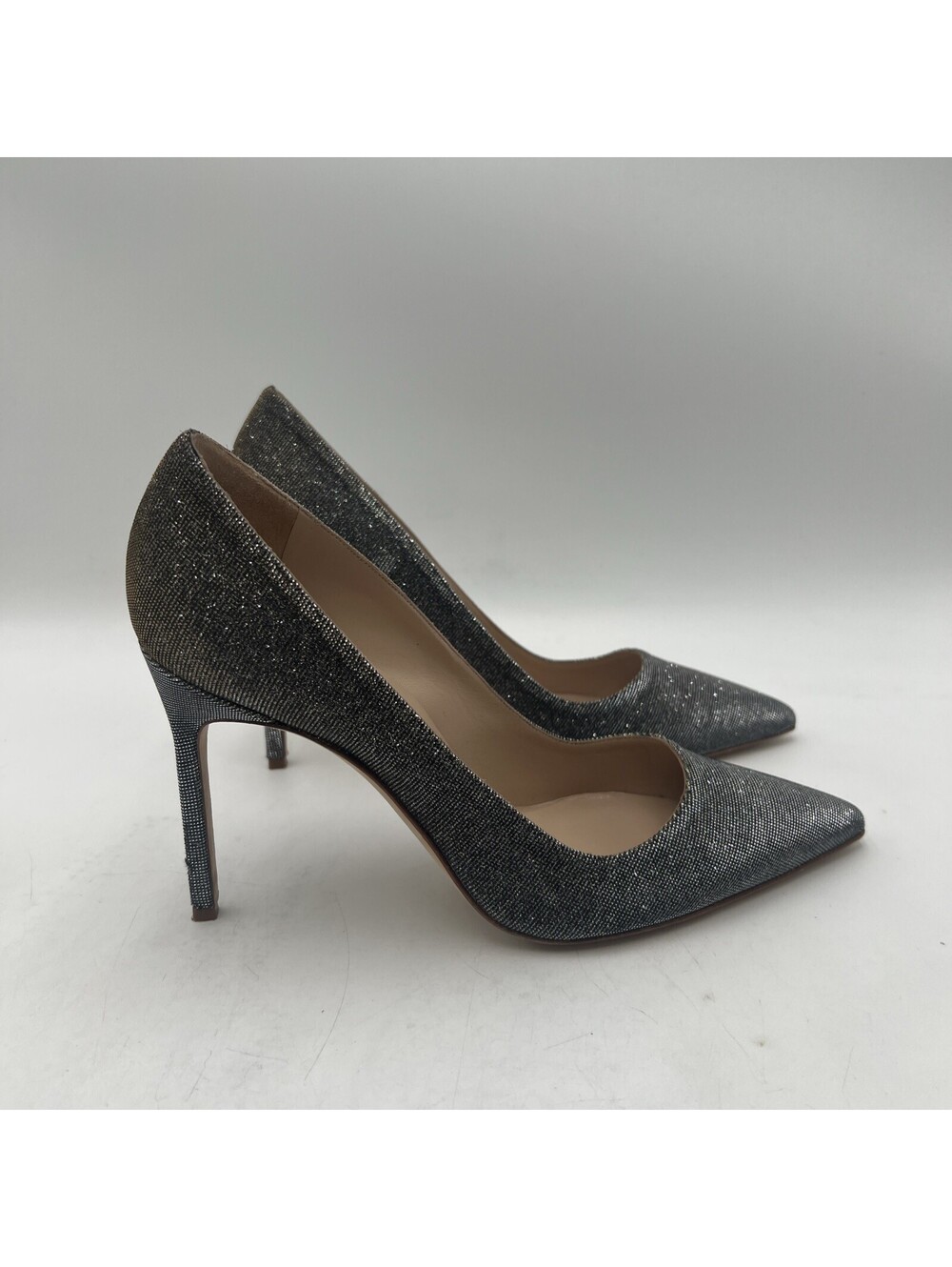 Women's Manolo Blahnik 'BB' Pointy Toe Pump, Size 10US / 40.5EU - Metallic